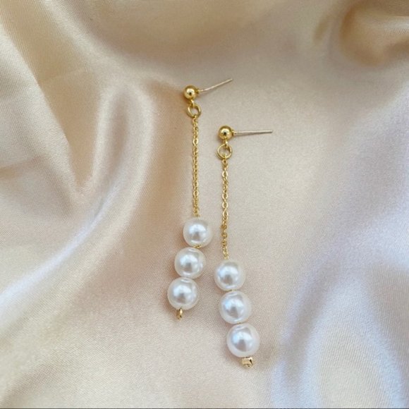 💙Pearl Metal Threader Drop Earrings - Picture 6 of 9